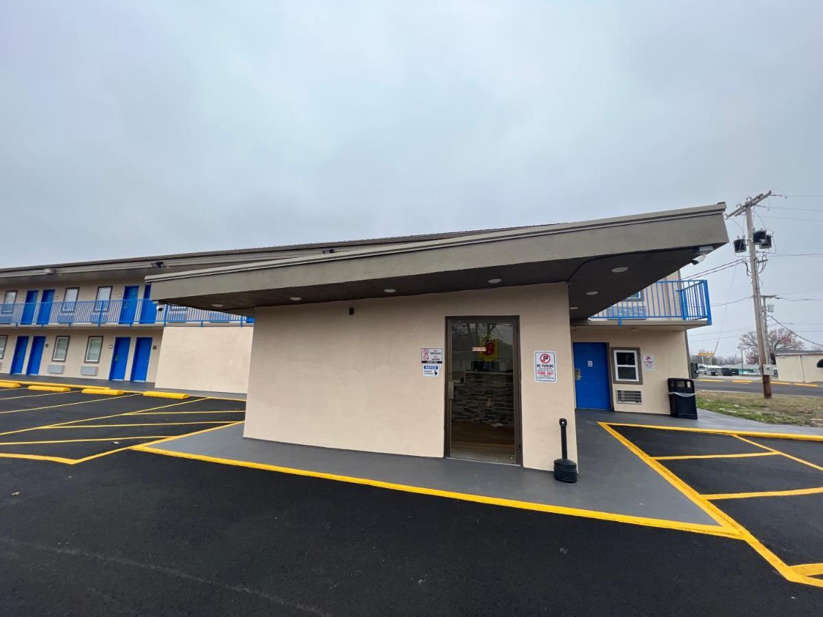Отель Super 8 By Wyndham Paducah I-24 Exit 4 Экстерьер фото
