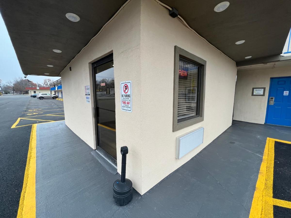 Отель Super 8 By Wyndham Paducah I-24 Exit 4 Экстерьер фото